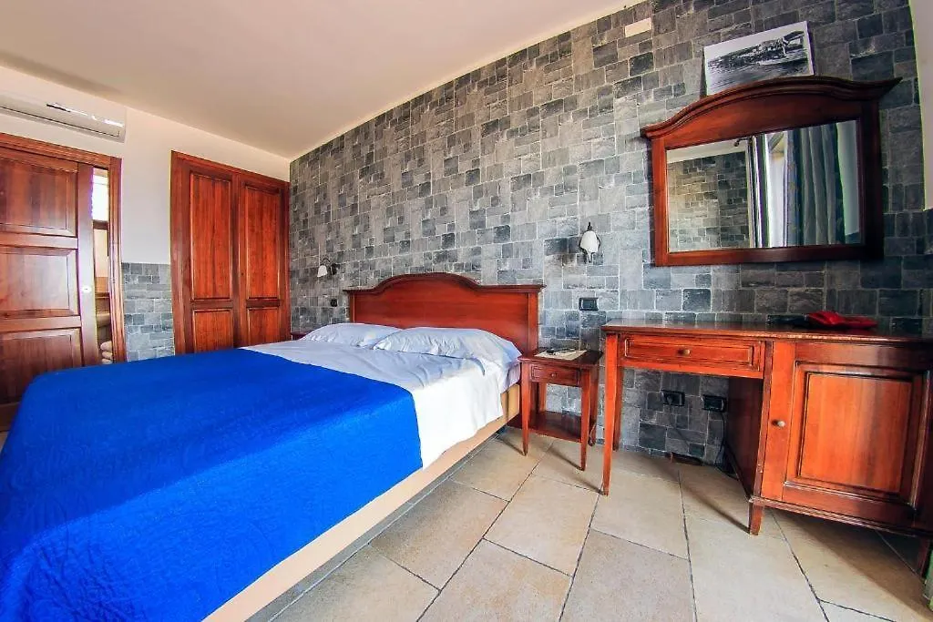 B&B Capomulini Acireale Italia